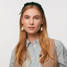 lele-sadoughi-velvet-bardot-headband