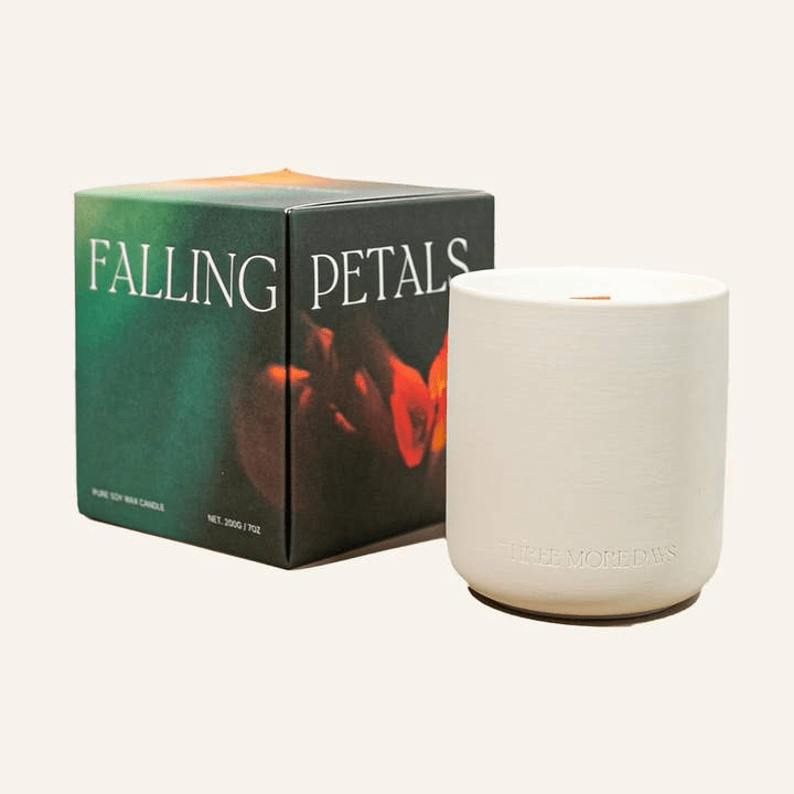 Three More Days - Falling Petals CandleHome FragranceImogino