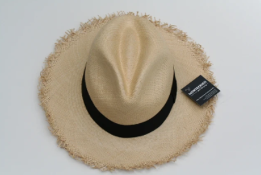 Panama-Hat-Fray-Sand1
