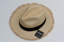 Panama-Hat-Fray-Sand2